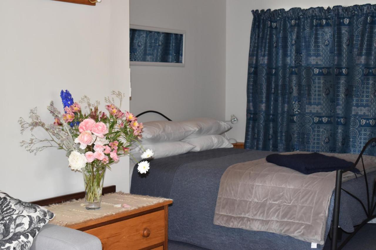 Olivista Bed & Breakfast Masterton Eksteriør bilde