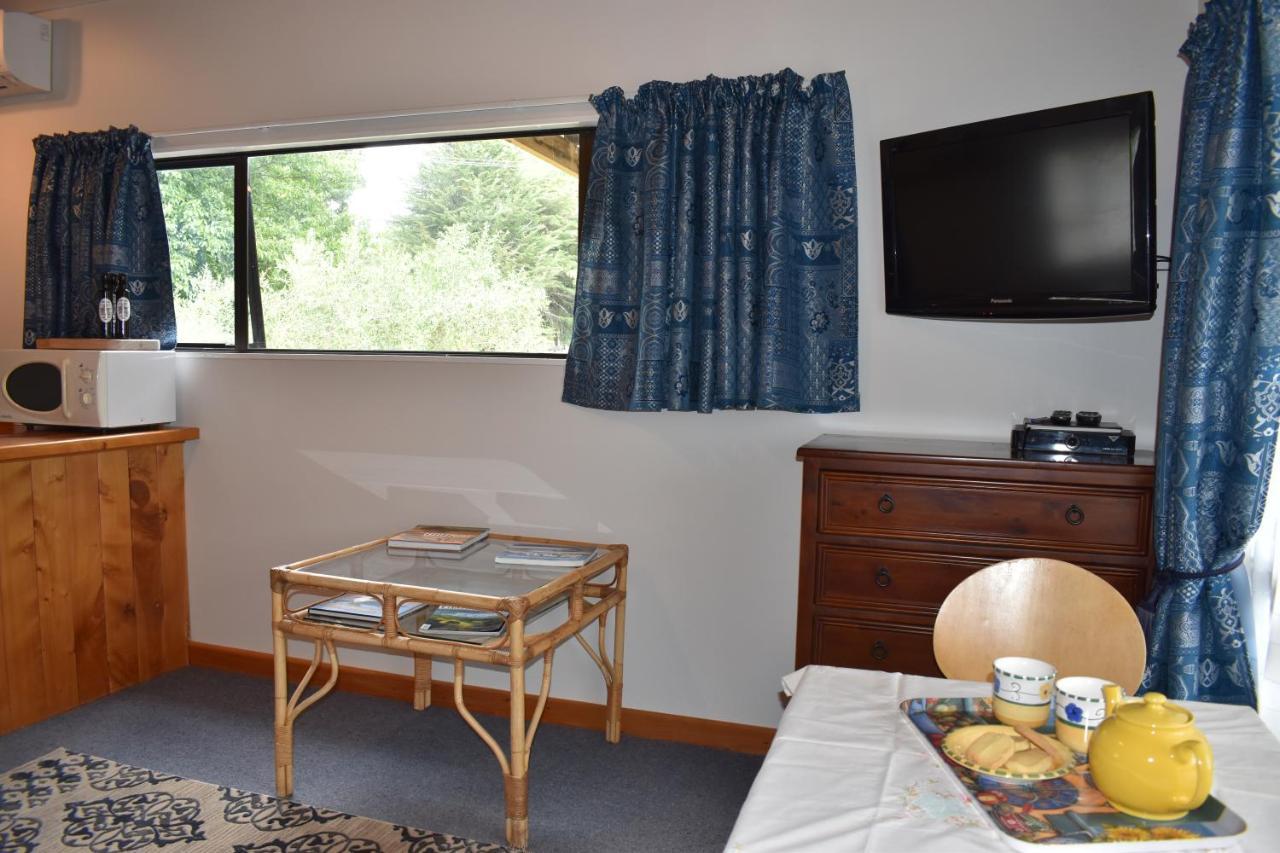 Olivista Bed & Breakfast Masterton Eksteriør bilde