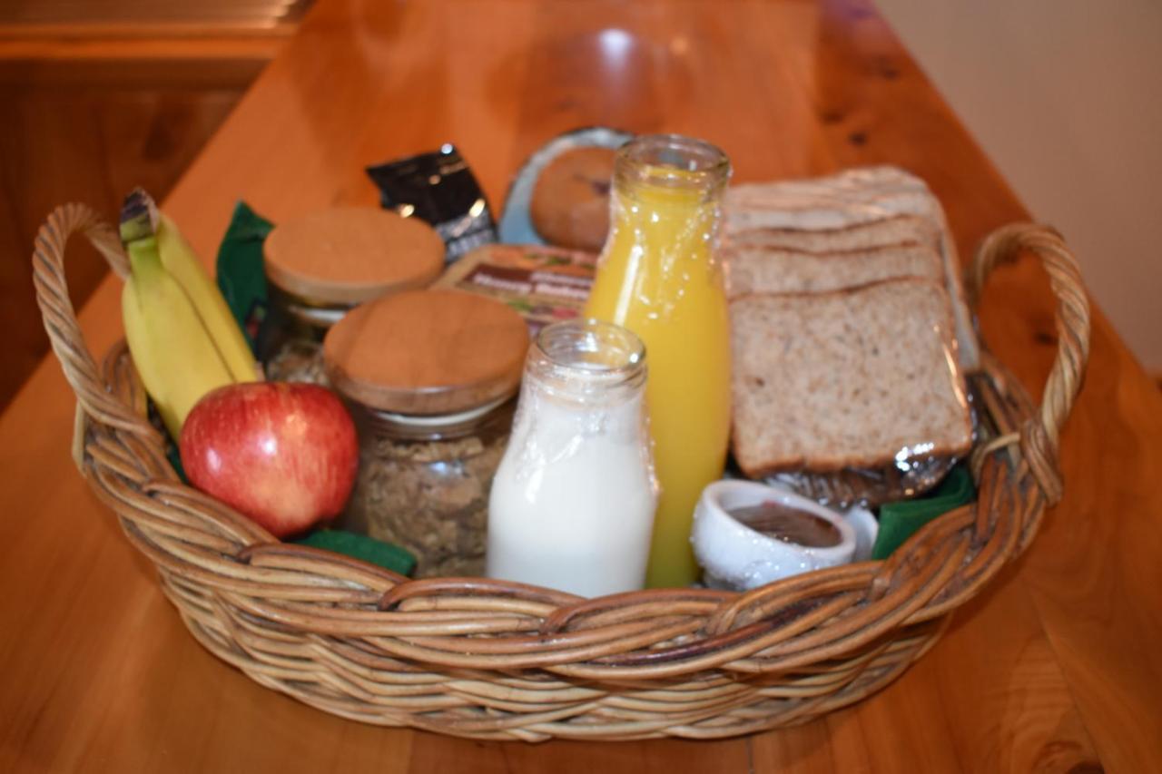 Olivista Bed & Breakfast Masterton Eksteriør bilde